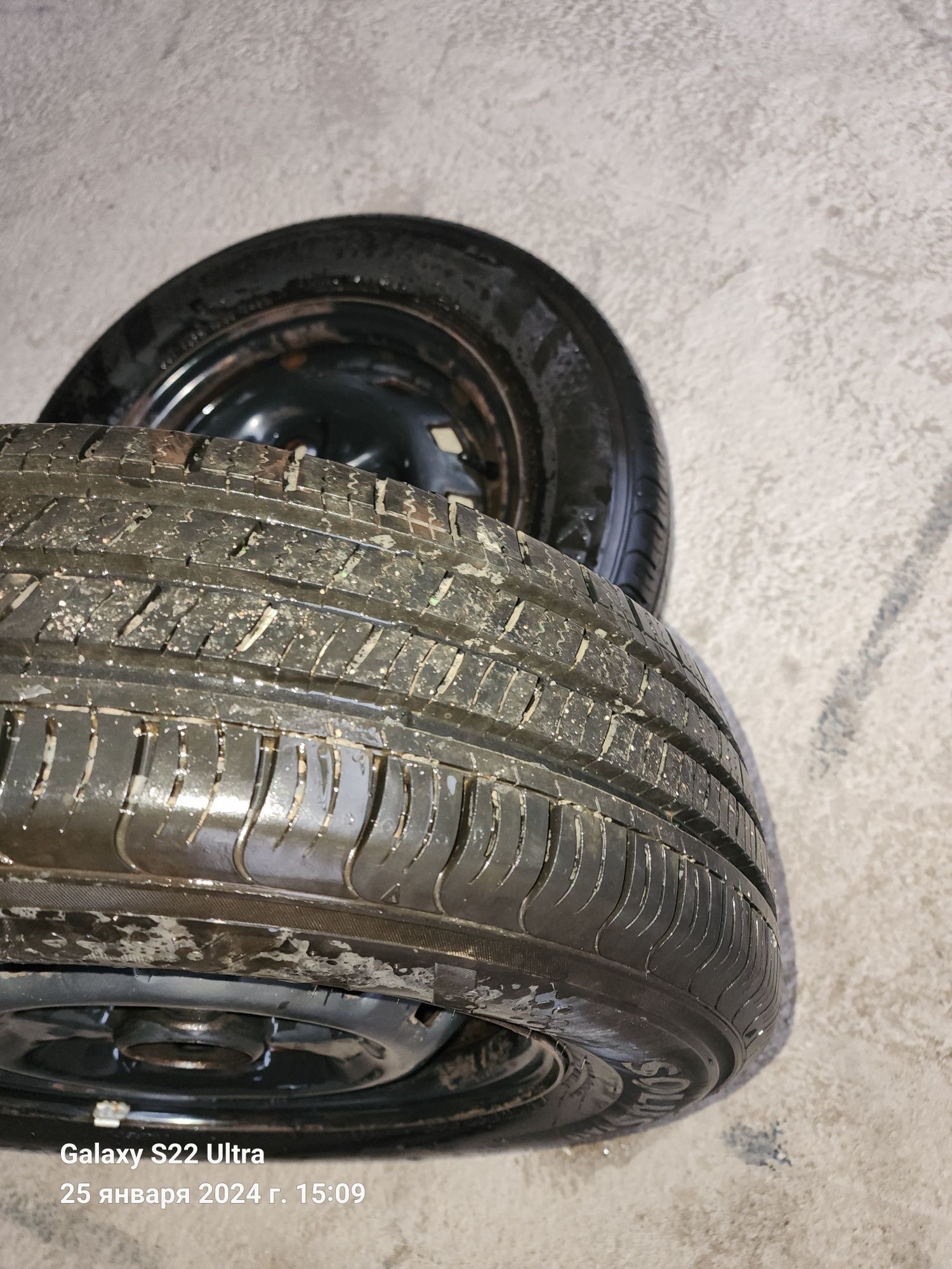 Продаётся авто шины