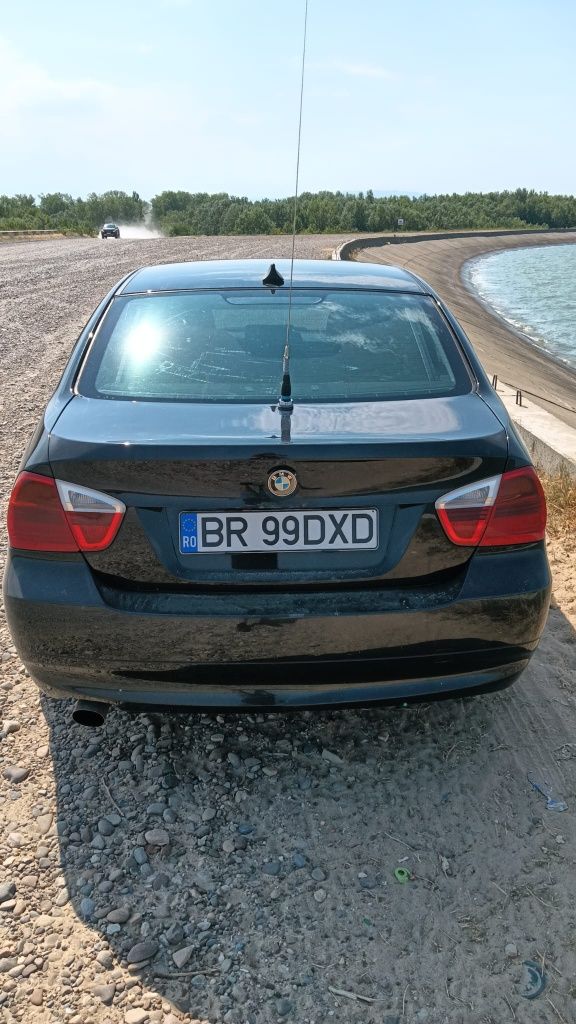 Vând BMW e90 diesel