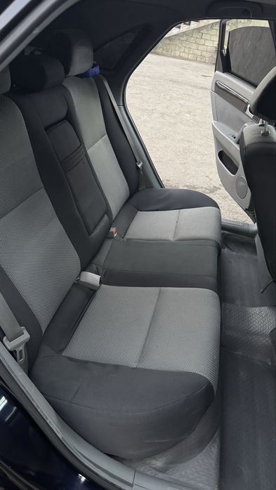 Gentra 2023 Срочно!!! Darkmoon 3-poz lyuk abs bor