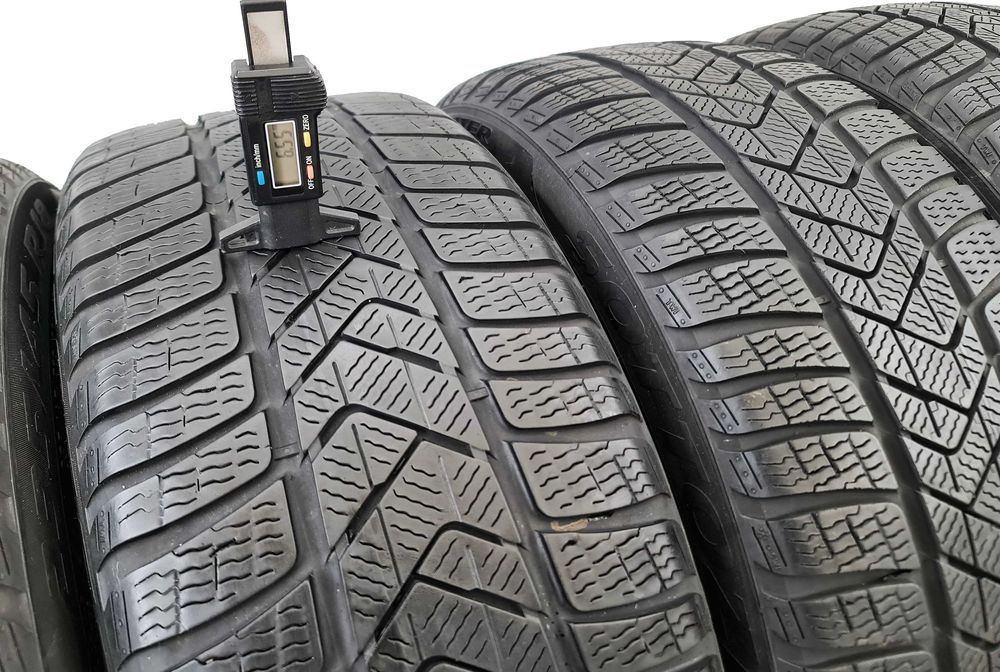 4бр. 225/50/17 PIRELLI Sottozero - зимни