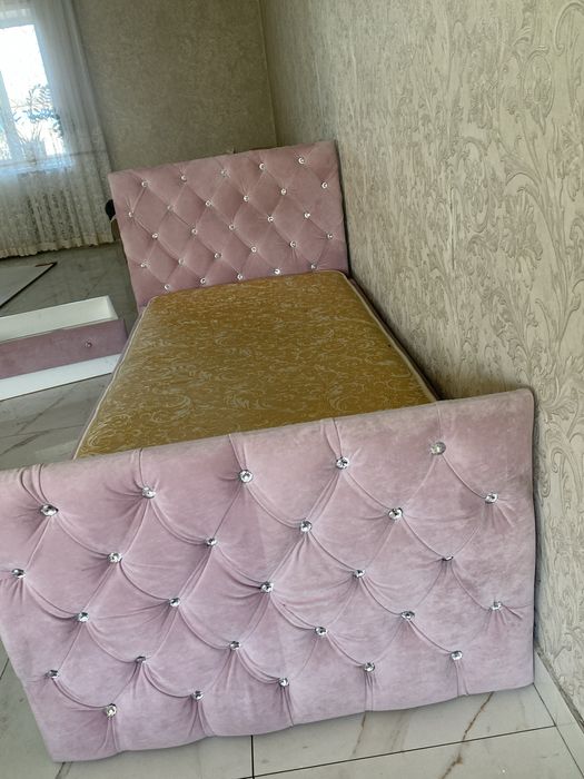 Продам кровать в отличном состоянии