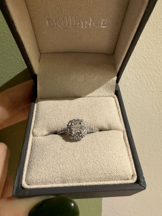 Inel aur cu diamante naturale