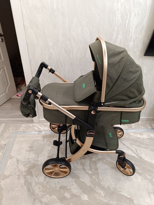 Коляска для 0-2 года