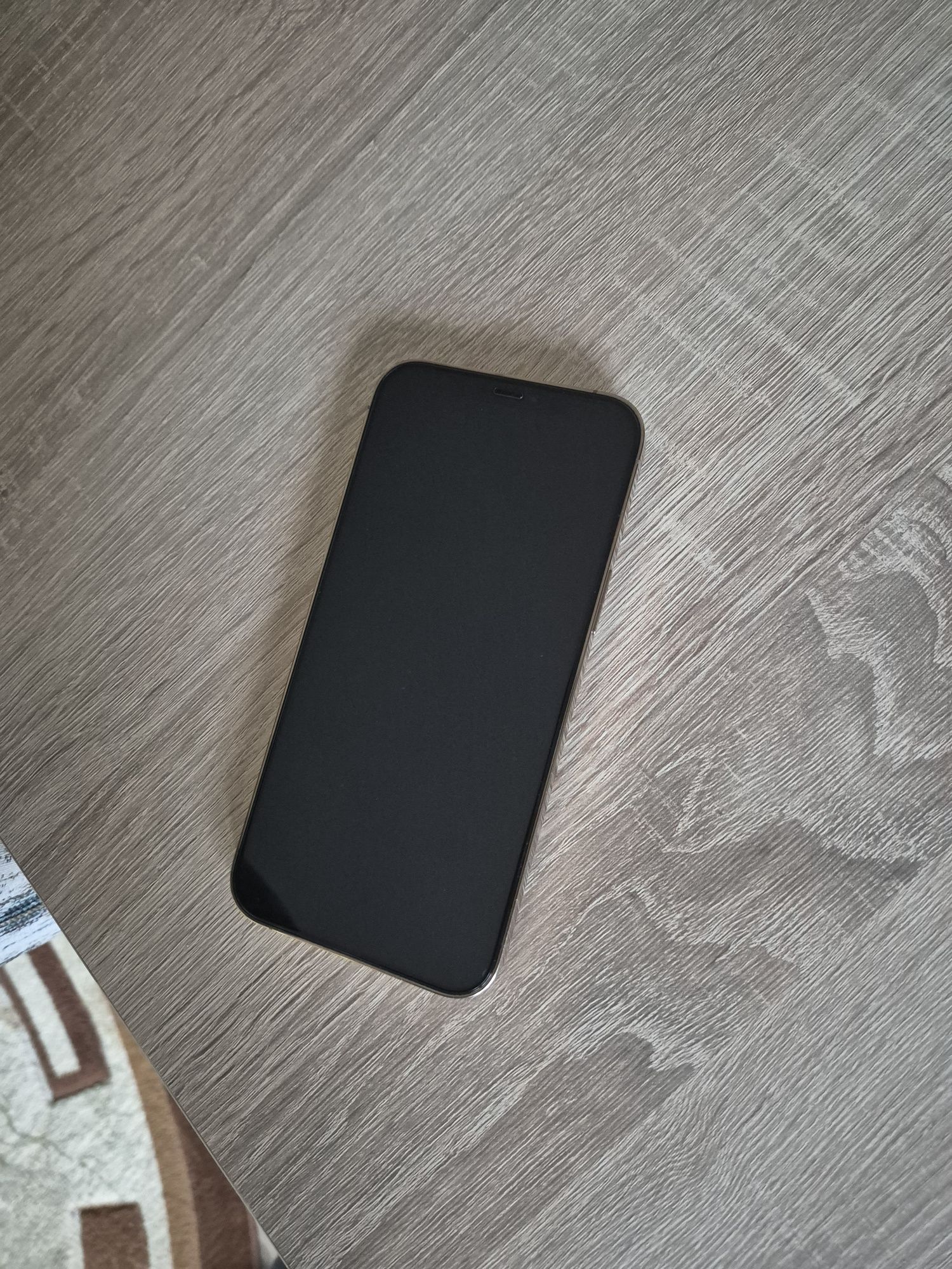 Vând iPhone 12 Pro Max