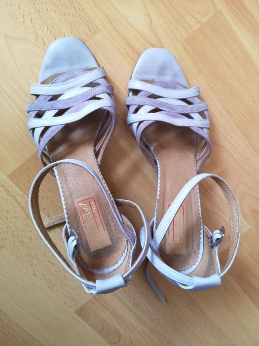 Sandale tango mărime 40