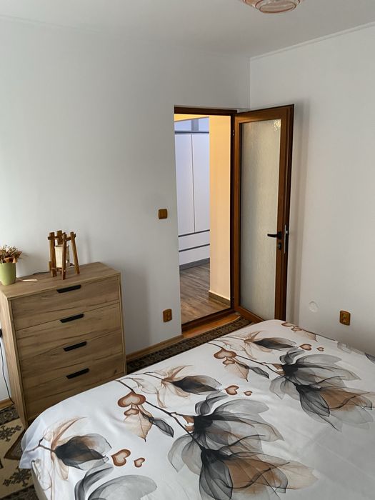 Inchiriez apartament 2 camere, strada Hipodrom
