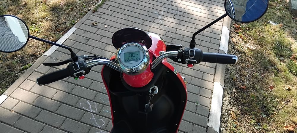 Scuter electric nou