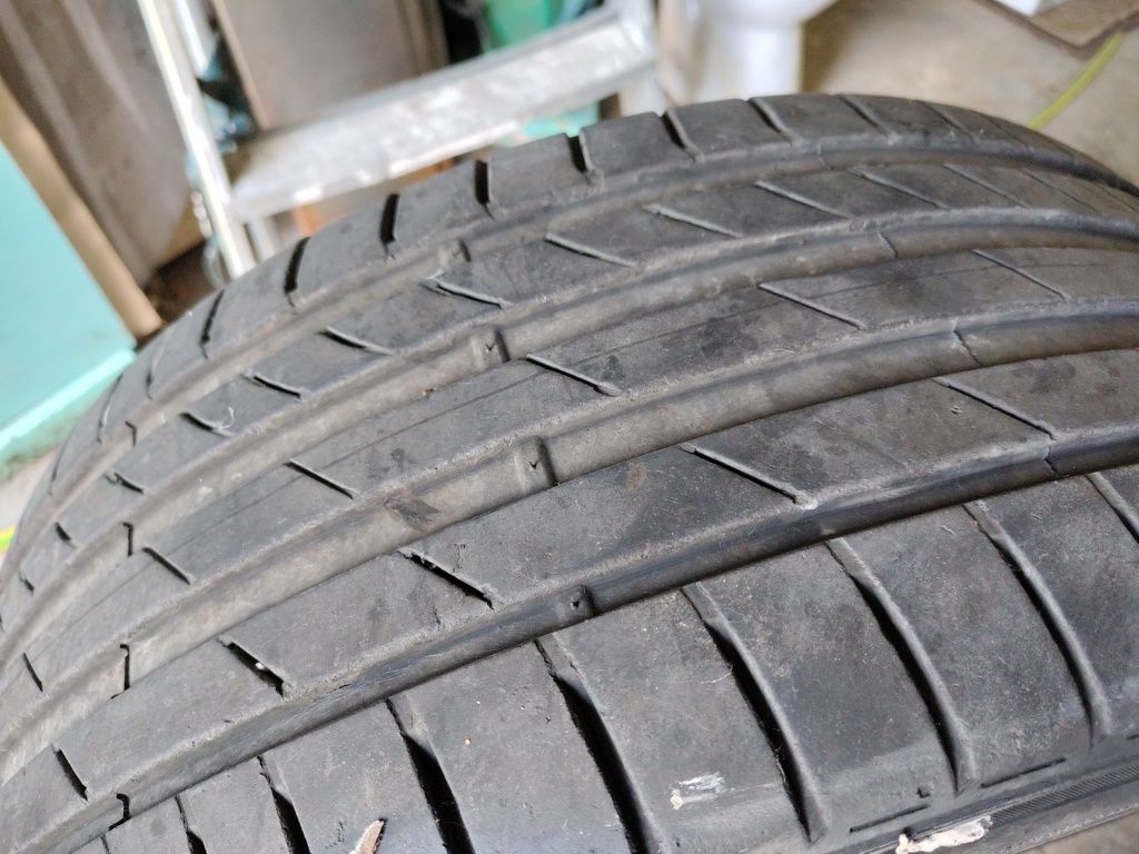 Гуми Kumho Ecsta 245/40/20