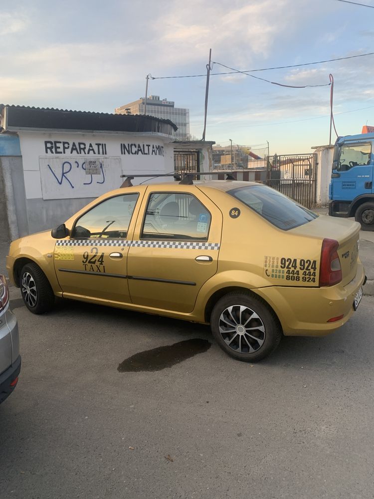 Vand Dacia Logan pret negociabil