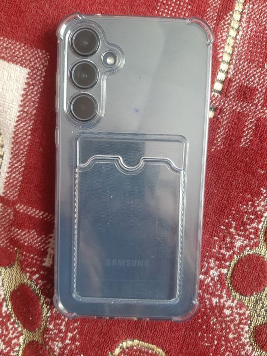 Samsung a35 еще зарядка плюс оригинал скидка могу зделат