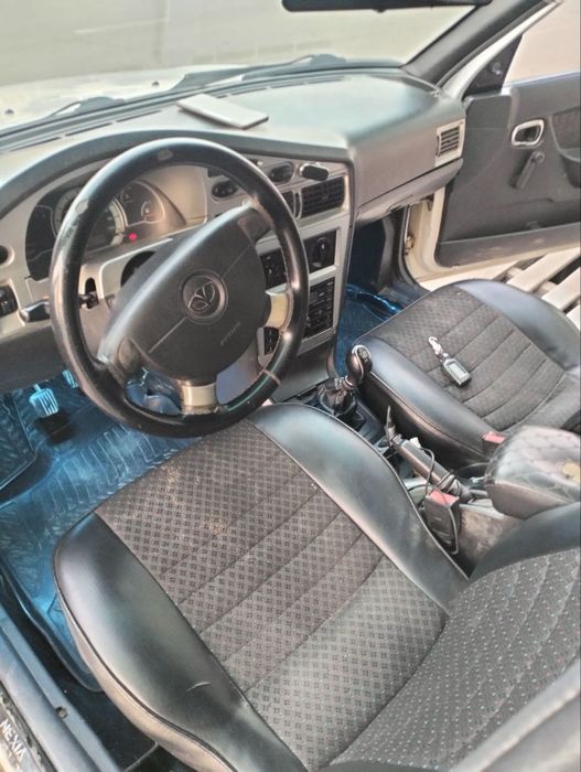 Нексия 2 сотилади