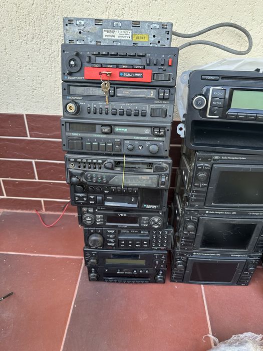 Lot aparate auto radio
