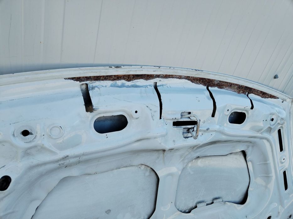 Capota motor Peugeot Partner/ Citroen Berlingo  , 2008, 2009, 2010, 2011, 2012, 2013, 2014, 2015, 2016.