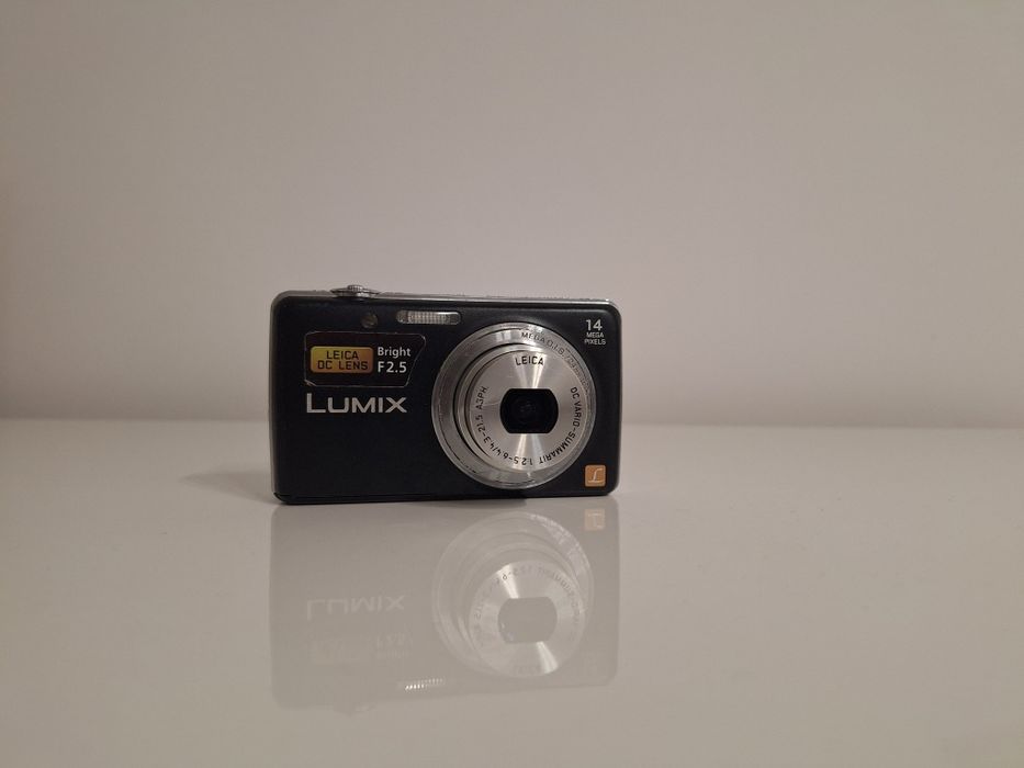 цифров фотоапарат Panasonic LUMIX FS40,14Мп,LEICA обектив