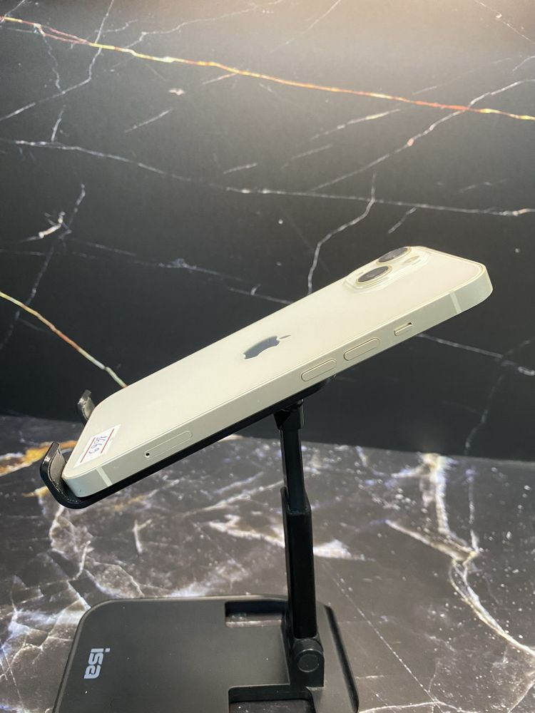 iPhone 13 / Айфон 13