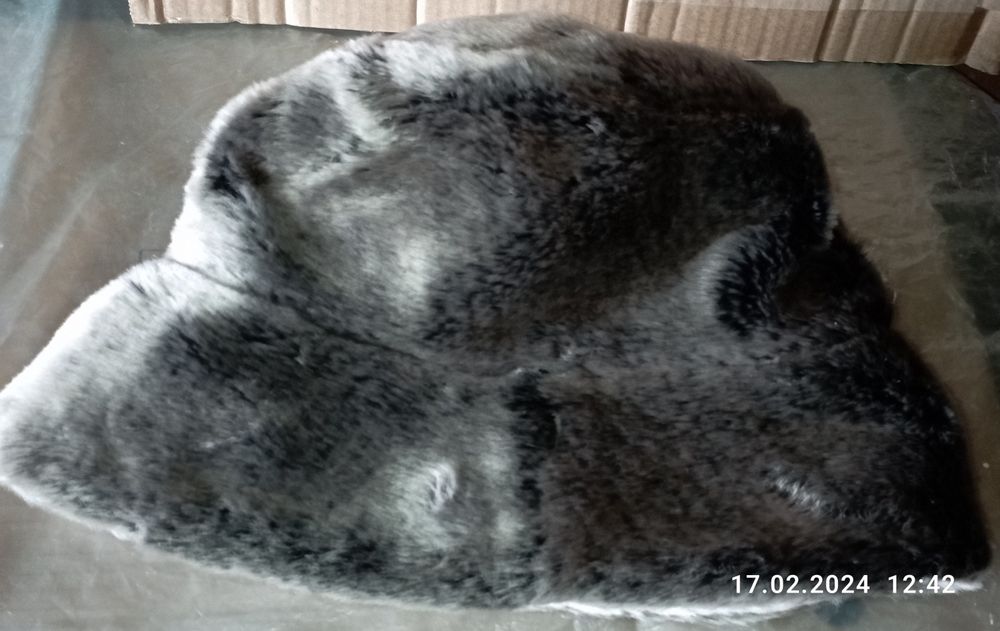 Căciulă blană artificială 58 cm