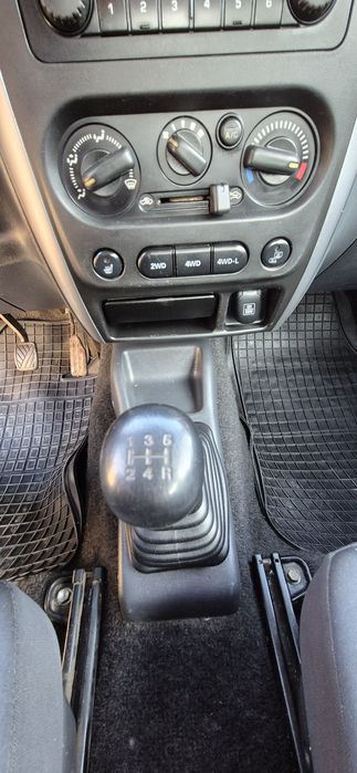 Vând Suzuki Jimny 2014