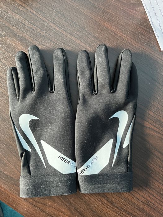 Nike hyperwarm ръкавици
