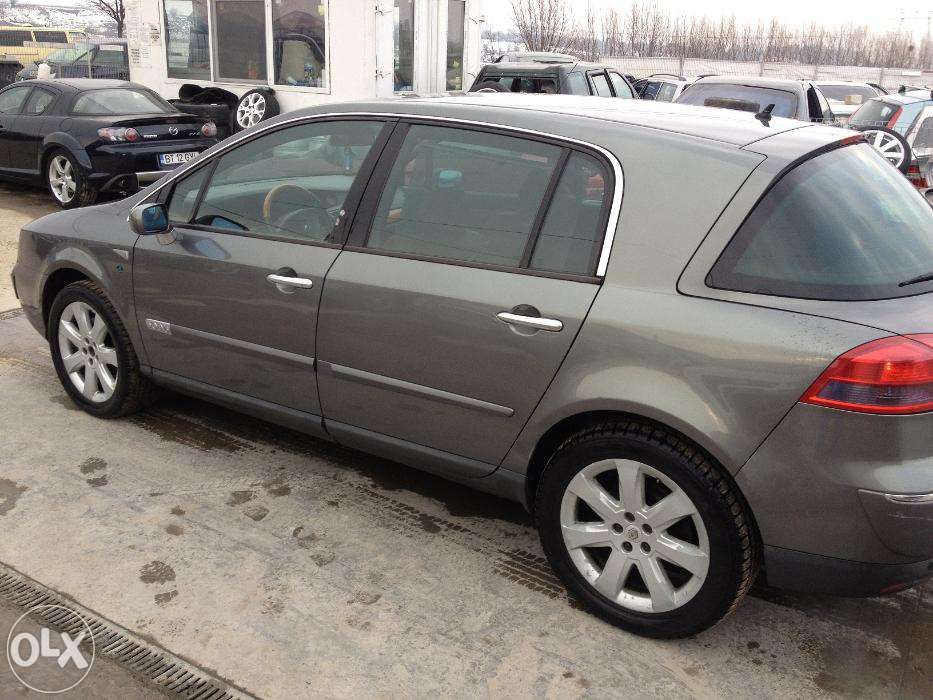 Dezmembrez Renault Vel satis 3,0 dci si 2,2 dci 2004