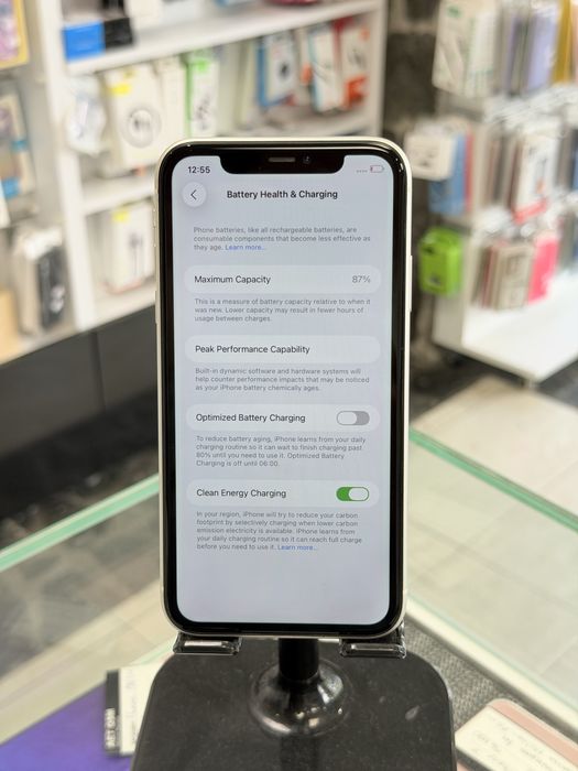 Apple iPhone 11 64GB White