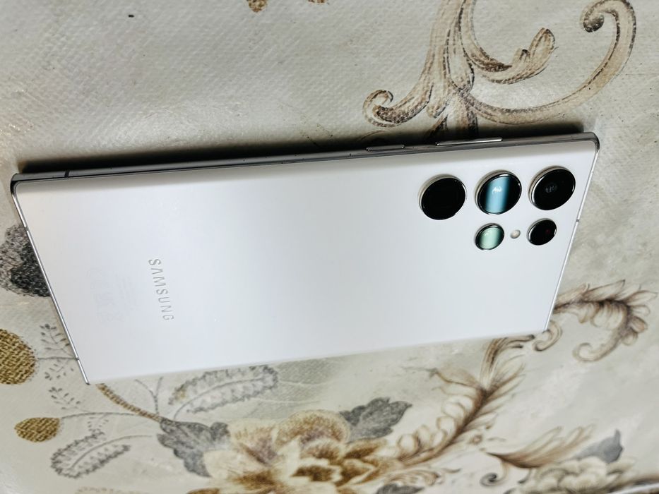 Samsung Galaxy S22 ULTRA 512BG - 12 RAM