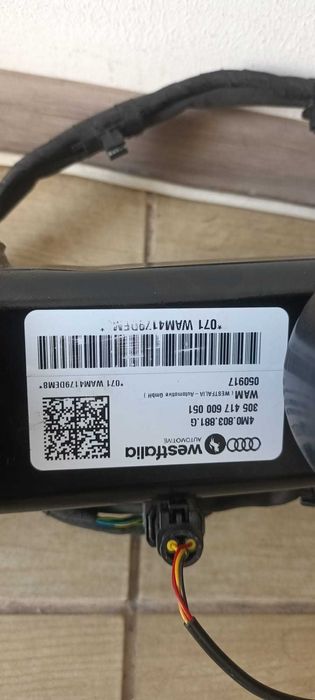 Vând cârlig remorcare auto Q7