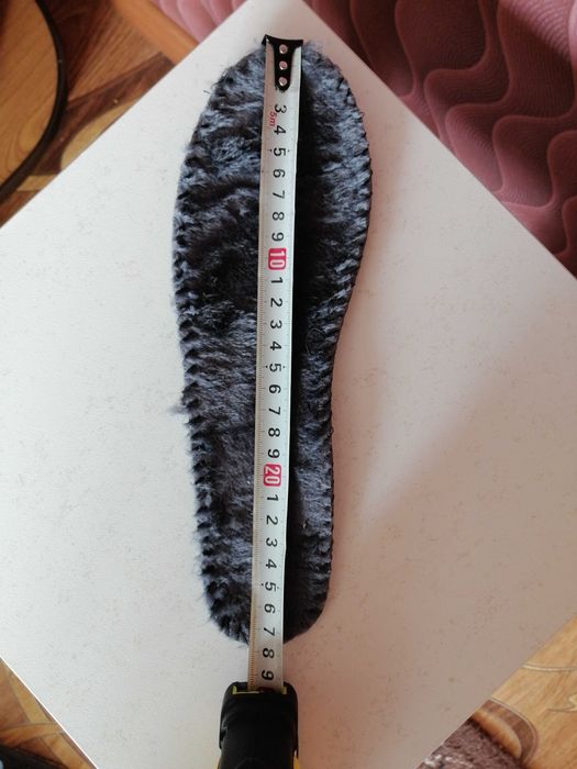 Продаю зимние ботинки, новые, сорок первый размер