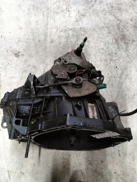 Ръчна скоростна кутия Renault Megane II 1.5DCI / Рено Меган 2 1.5дци