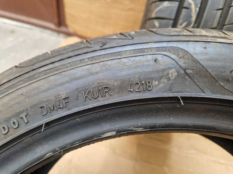 2 Goodyear R18 225/45
летни гуми Runflat 
DOT4218