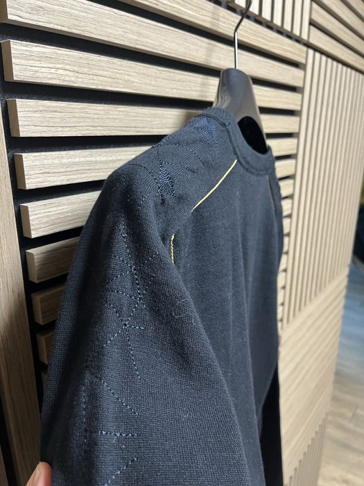 Hugo Boss : Roldi  Wool Knit - Нов размер М / Оригинал