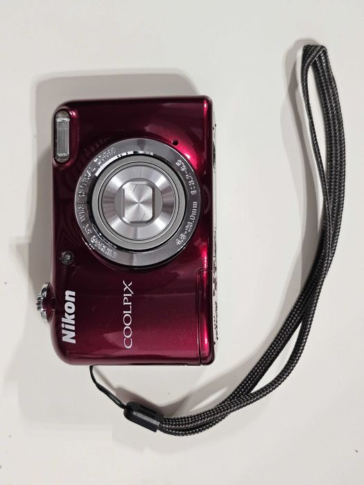 Aparat foto pe film Nikon Coolpix L29 16.1 Mp 5xZoom Y2K