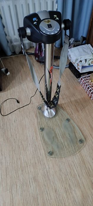 Вибротренажер для живота и боков