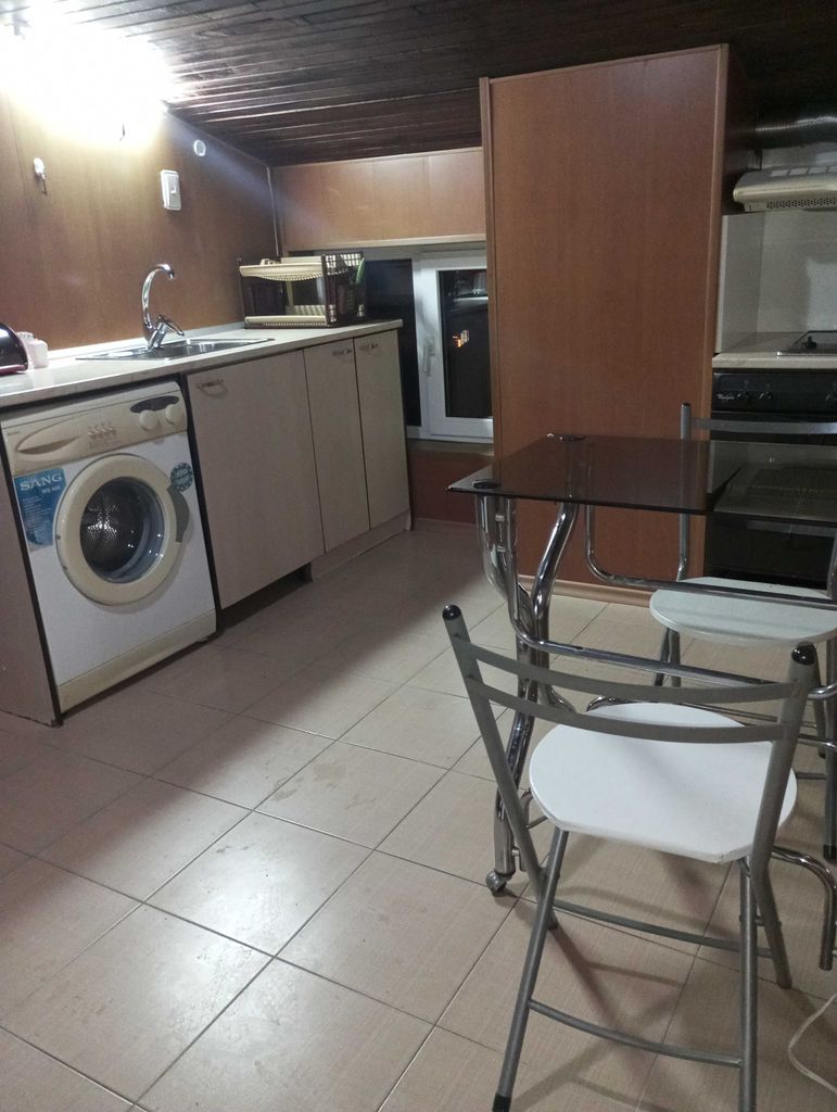 Дава се под наем Етаж от къща в София, Орландовци - 65 кв.м за 357 € - Снимка #5