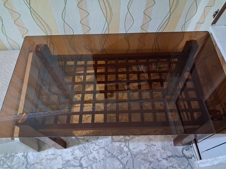 Oshxona stoli sotiladi, продается кухонный стол