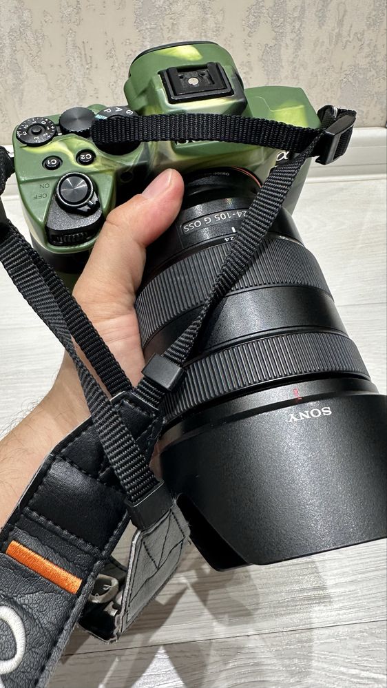 Sony A7R IV body + Sony 24-105mm f/4 G