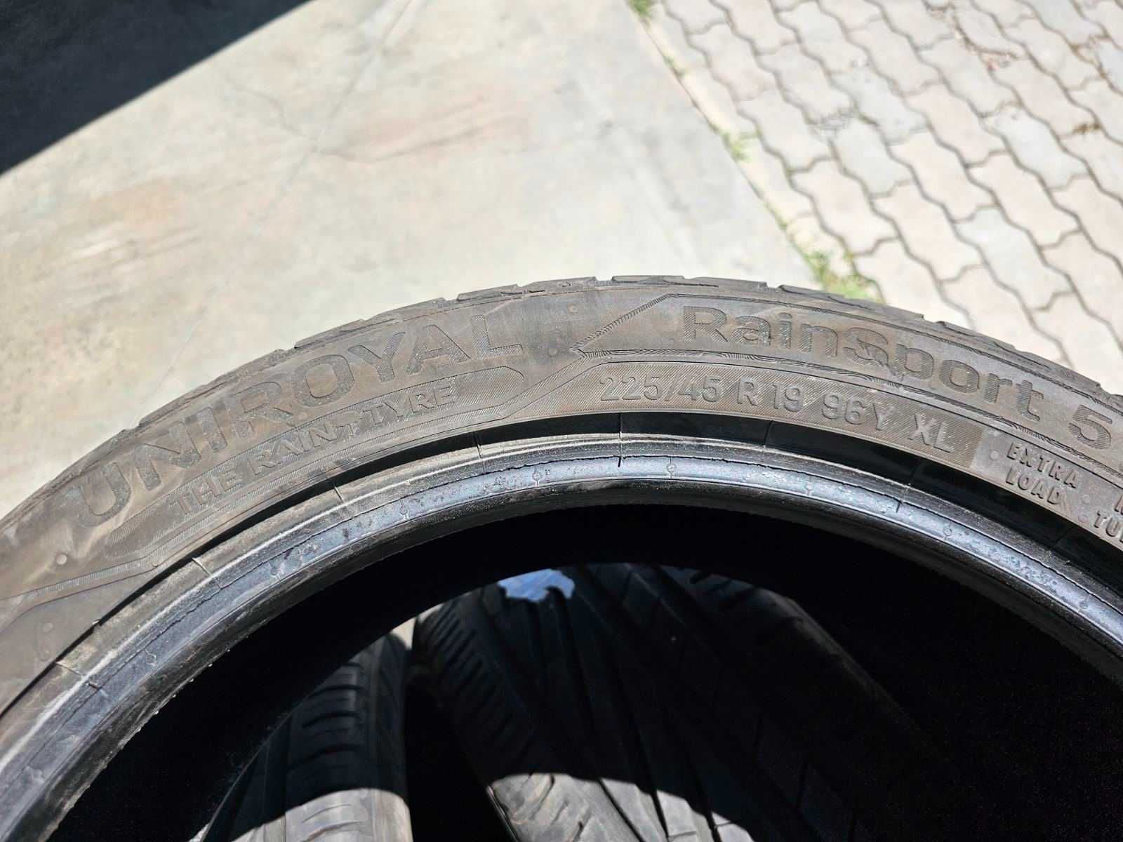 Продавам гуми 225/45r19