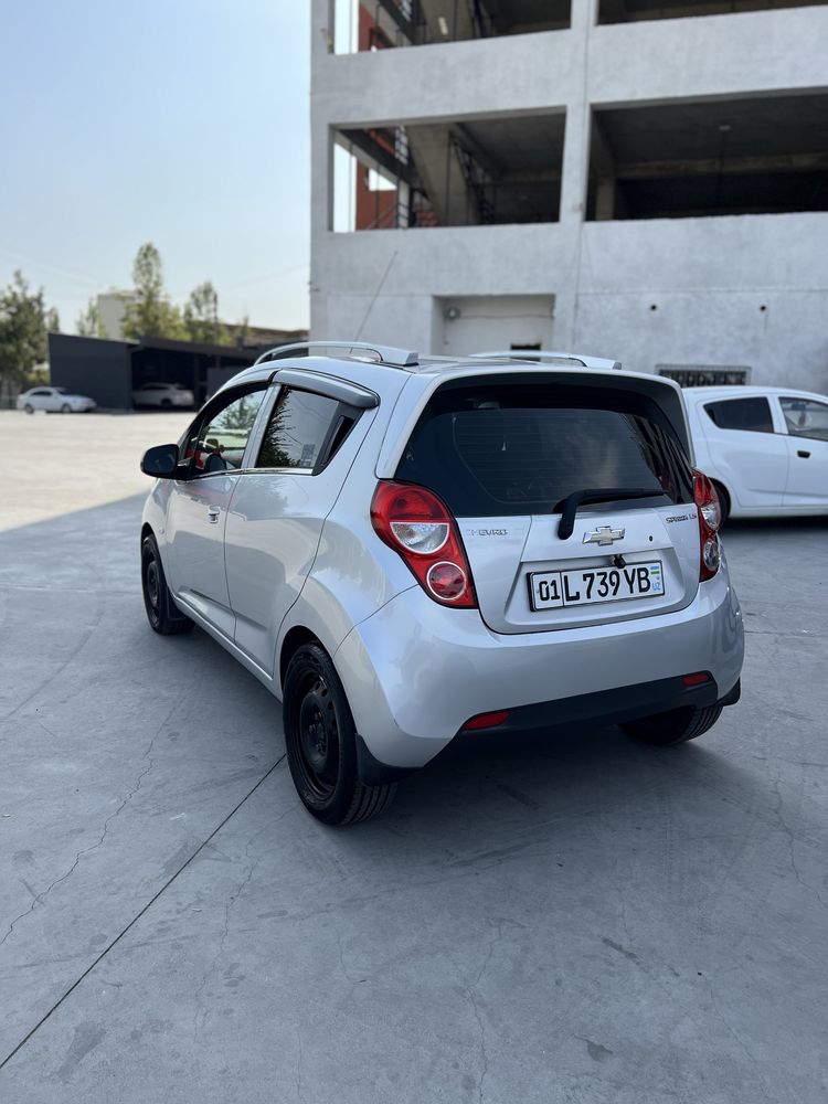 Spark avtomat sotiladi