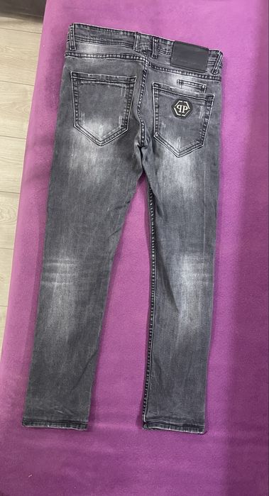 Оригинални дамски дънки philipp plein