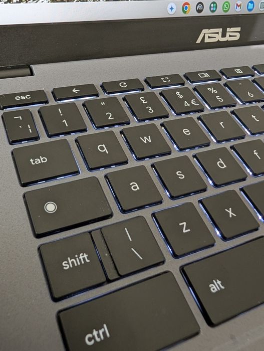 Laptop Chromebook Plus CX34 - 14in FHD, Intel Core i3, 8GB RAM, 256GB