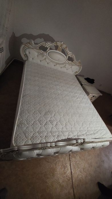 Продам двухспальную кровать