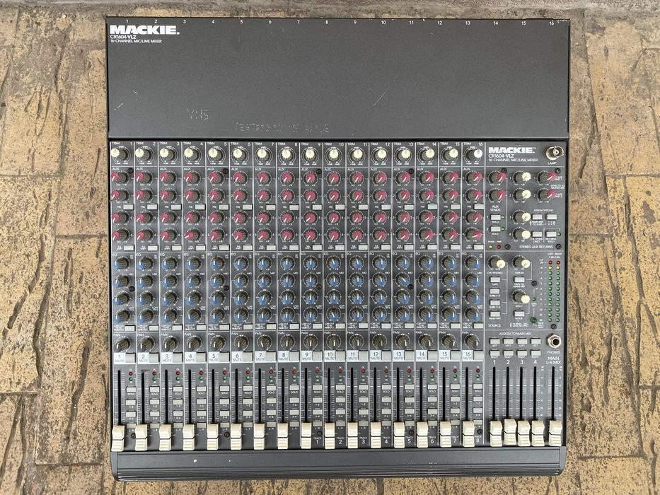 Mackie CR1604-VLZ ( linie / vice / instrumente )