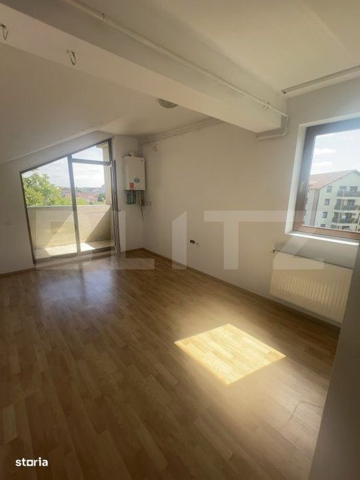 Apartament de vanzare, cu o camera, 42 mp, zona Semicentrala
