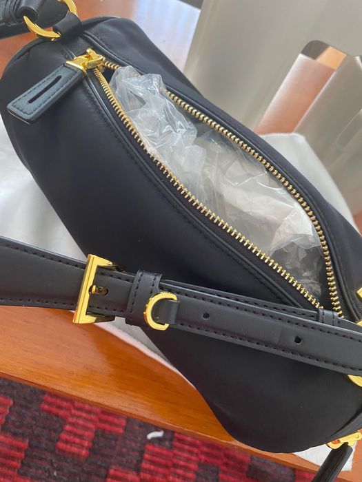 Страхотна чанта P*r*ada