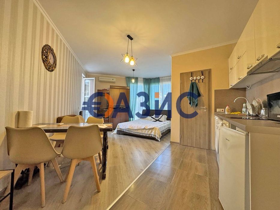 Студио в комплекс VIP Vision, 39 кв.м., Слънчев бряг, България, €65