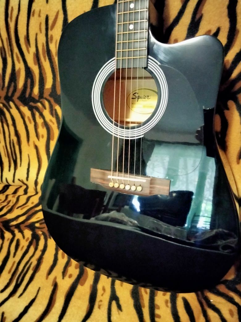 Електро акустична китара Fender Squier SA105 CE