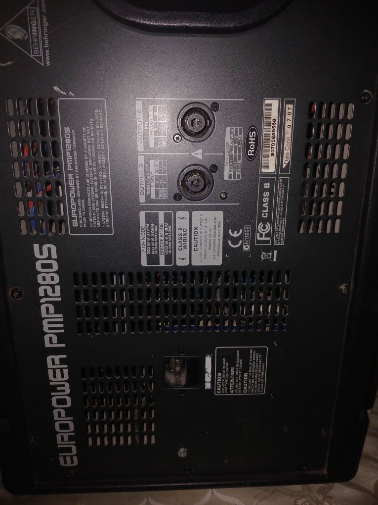 Behringer 1200watt 600×2 watt.usilitel.(усилитель микшер)