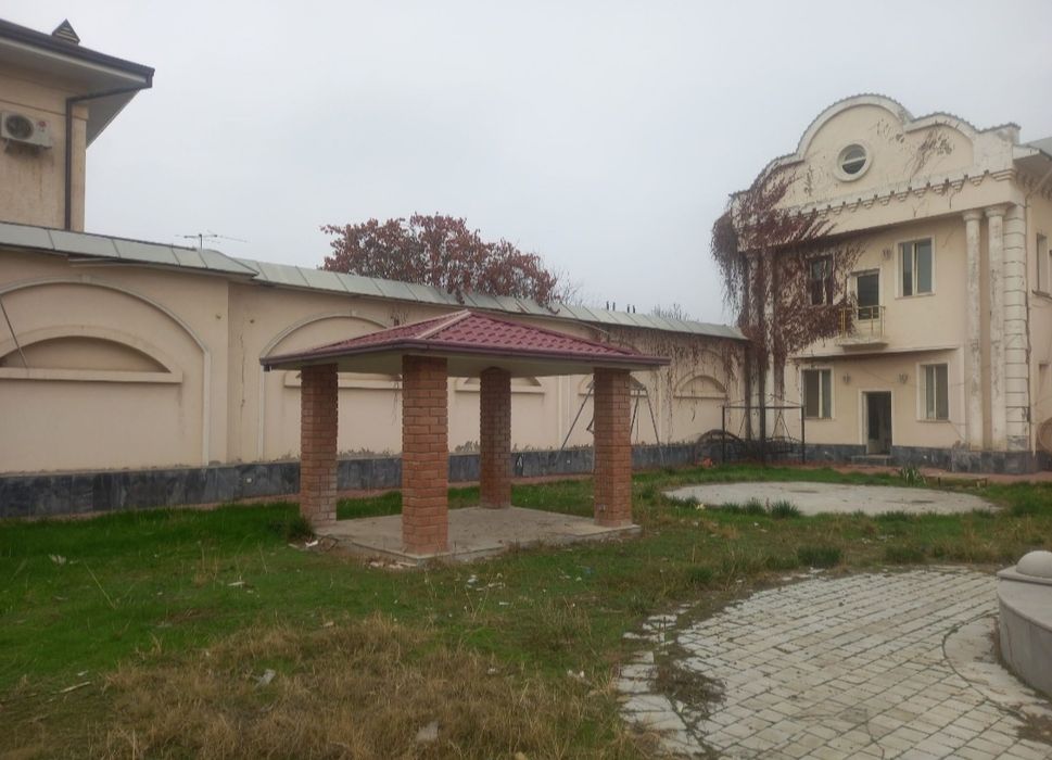 Продаётся 3-х уровневый дом под Ваш бизнес