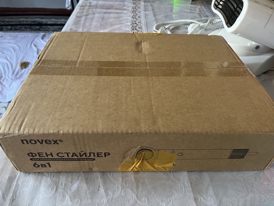 Фен стайлер новый отличный на новый год подарок