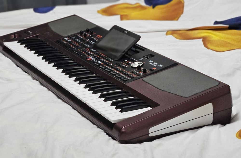 Korg Pa1000 – Professional Arranger în stare excelentă