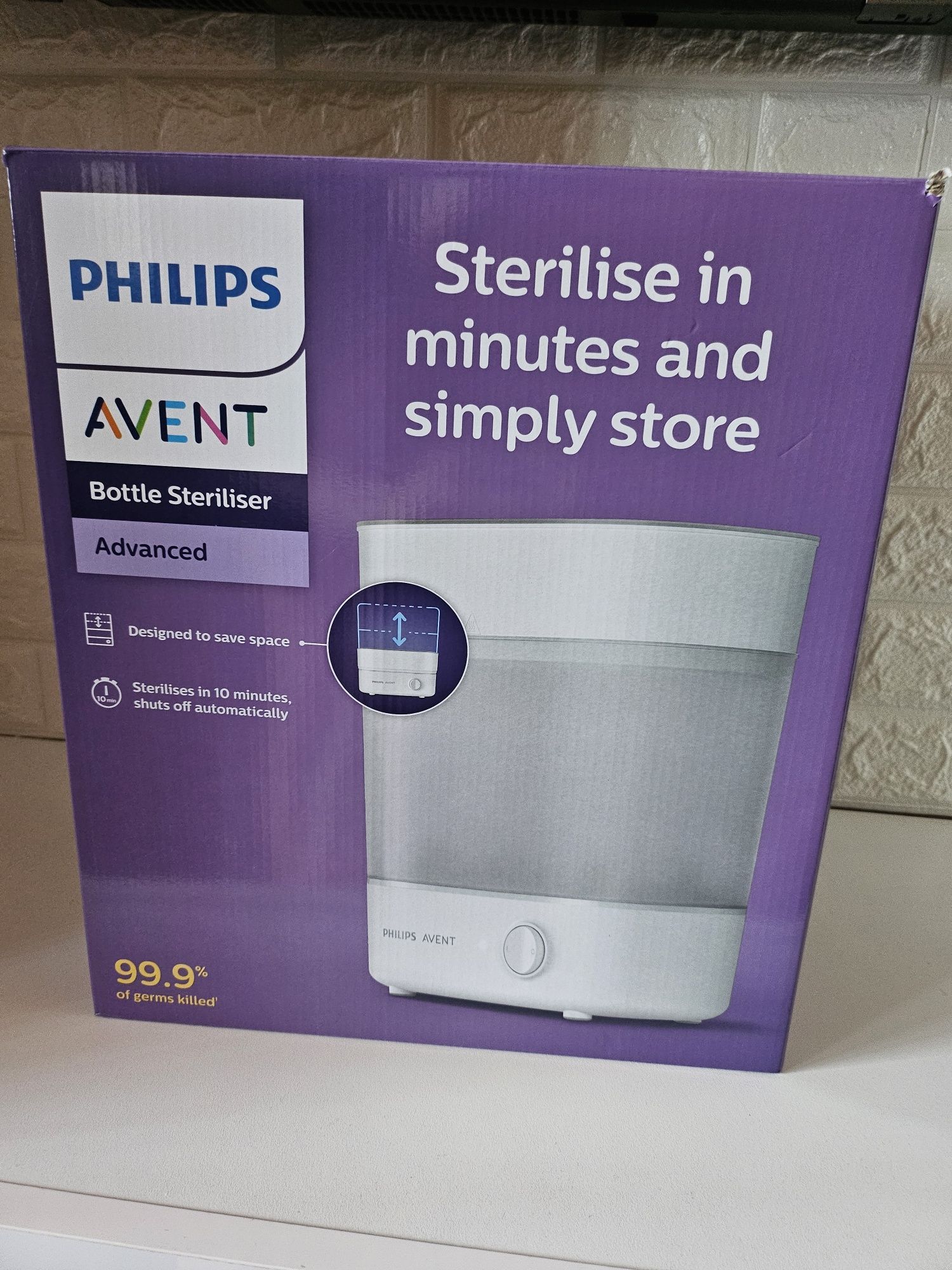 Стерилизатор и Електрическа помпа за кърма Philips Avent Premium Plus